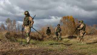 Военнослужащие инженерных войск ВС РФ в Курской области